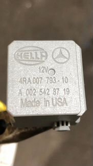 Реле Mercedes-Benz Ml-Class W164 rest OM642.940