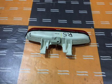 Стоп сигнал на заднем стекле Мазда 3 бк