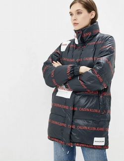 Ищу Calvin klein пуховик