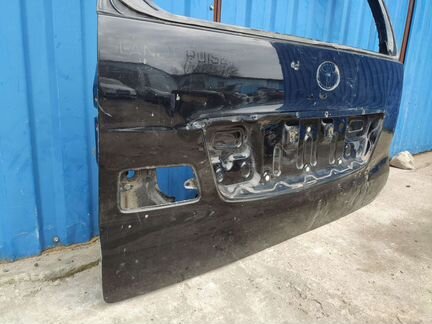 Крышка Toyota Land Cruiser Prado 120 багажника