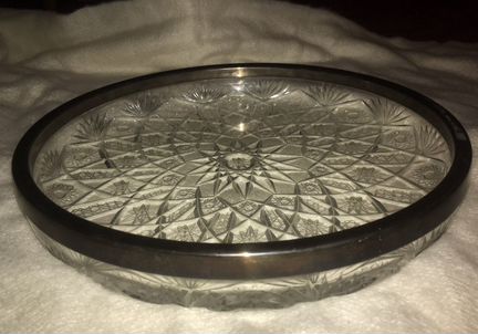 Блюдо хрустальное с окантовкой