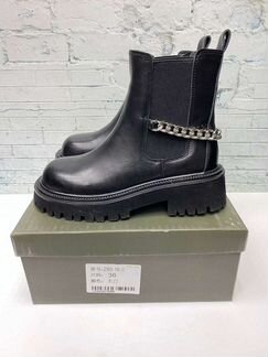 Демисезонные ботинки Balenciaga