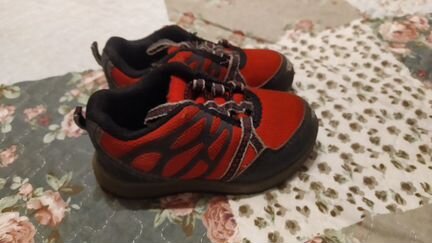 Детские кроссовки oshkosh
