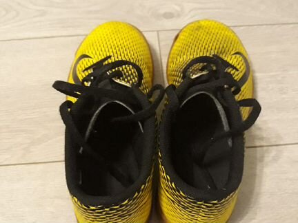 Nike футзалки 34р б.у