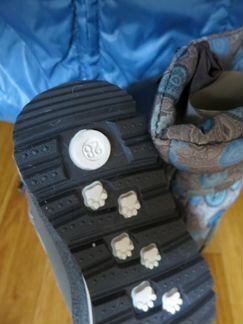 Новый комплект на девочку, 4 года (куртка, сапоги)