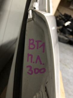 Дверь передняя левая BMW E90 E91 Цвет 300 идеал