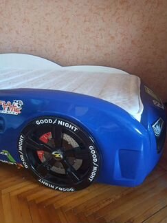 Кровать-машинка для мальчика