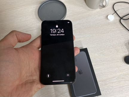 Телефон iPhone 11 pro 64