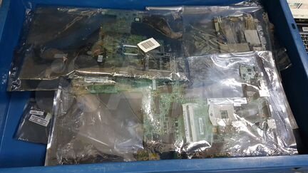 Материнские платы MB102-202