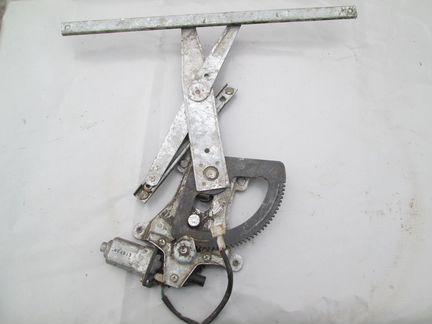 Стеклоподъемник передний левый Шевроле Авео Т250