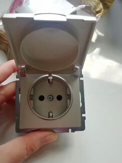 Розетки встраиваемые 2 шт