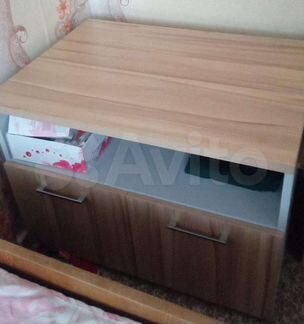 Офисная тумба под оргтехнику