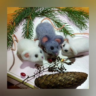 Мышки- брошки