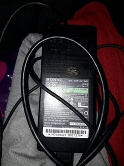 Адаптер Sony 19,5V