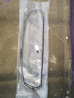 Окантовка решётки радиатора Mercedes 213 a21388502