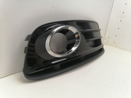 Окантовка птф передняя правая Audi Q5 8R 2012-2017