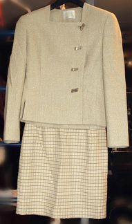 Костюм новый