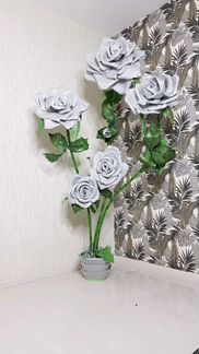 Напольный цветок-светильник