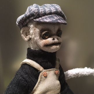 Обезьяна ручной работы