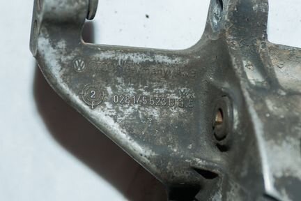 Кронштейн гур фольксваген