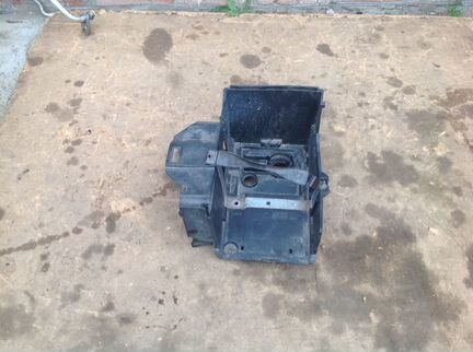 Корпус акб Фокус 2 в сборе