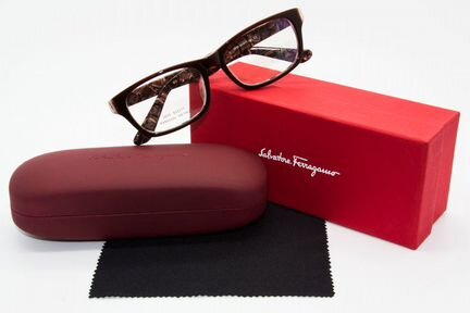 Футляр Ferragamo для очков