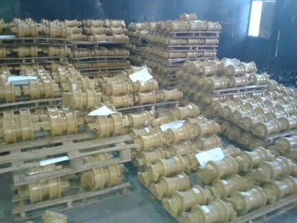 Каток опорный CAT325DL (117-5046)