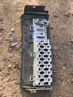 Жабра левого крыла на Range Rover III