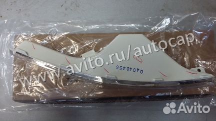 Поворотник Фольксваген Пассат Б6 в бампер белый