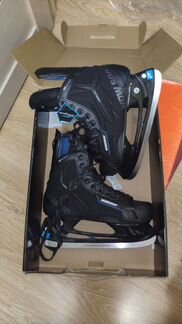 Коньки хоккейные