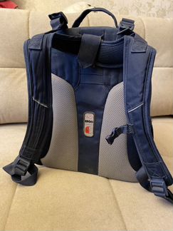 Рюкзак школьный