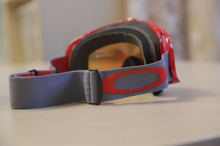 Сноубордическая маска Oakley Crowbar