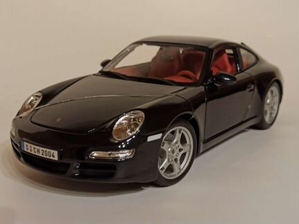 Porsche 911 Carrera S (997) 2005 Maisto 1:18
