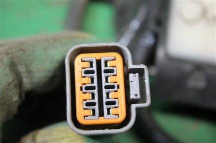 Датчик мертвых зон левый Hyundai Santa Fe 4 2018