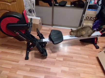 Гребной тренажер cardio power re77