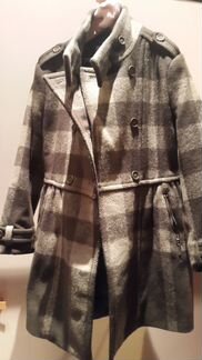 Burberry пальто, оригинал. 8 лет