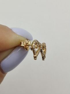 Золотые серьги