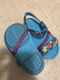 Босоножки Crocs c7