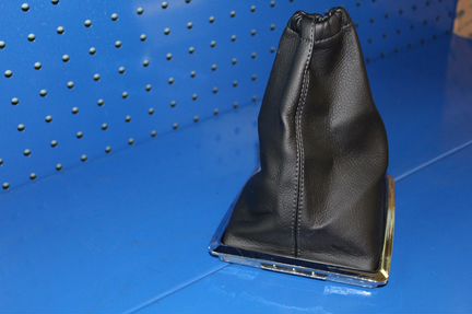 Чехол МКПП Форд Фокус 2 и 2+ новый