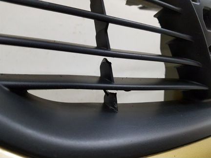 Бампер передний Renault Sandero Stepway 2