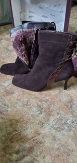 Полусапожки меховые elche 39р