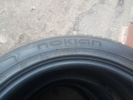 Nokian Hakkapeliitta 5 235 50 R18