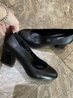 Обувь женская 39 размер