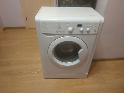 Стиральная машинка indesit на запчасти