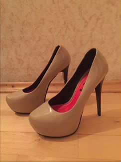 Туфли светло бежевые под лак