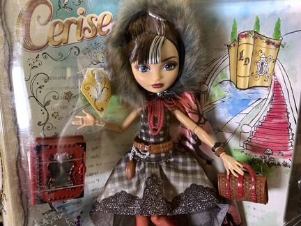 Сериз Худ наследие Эвер Афтер кукла в коробке