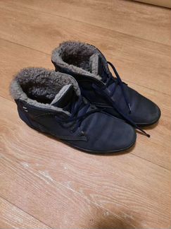 Ботинки зимние на подростка 40