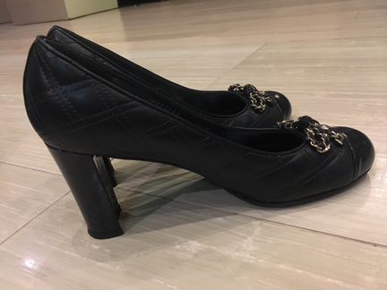 Туфли Stuart Weitzman чёрные 39-40