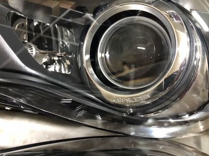 Передняя фара Мерседес Бенц w204