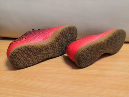 Детская спортивная обувь nike (сороконожки). EUR38